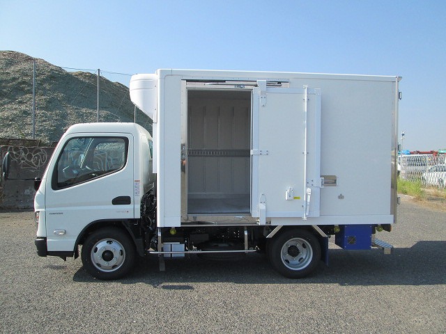 車両写真